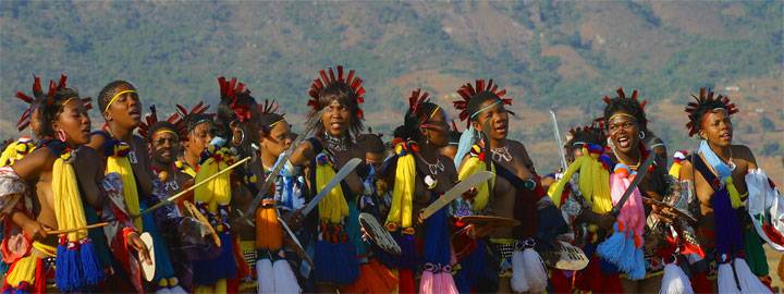 UmhlangaReedDance,Swaziland,culturalevent,dancingmaidens,SwaziRoyalfamily
